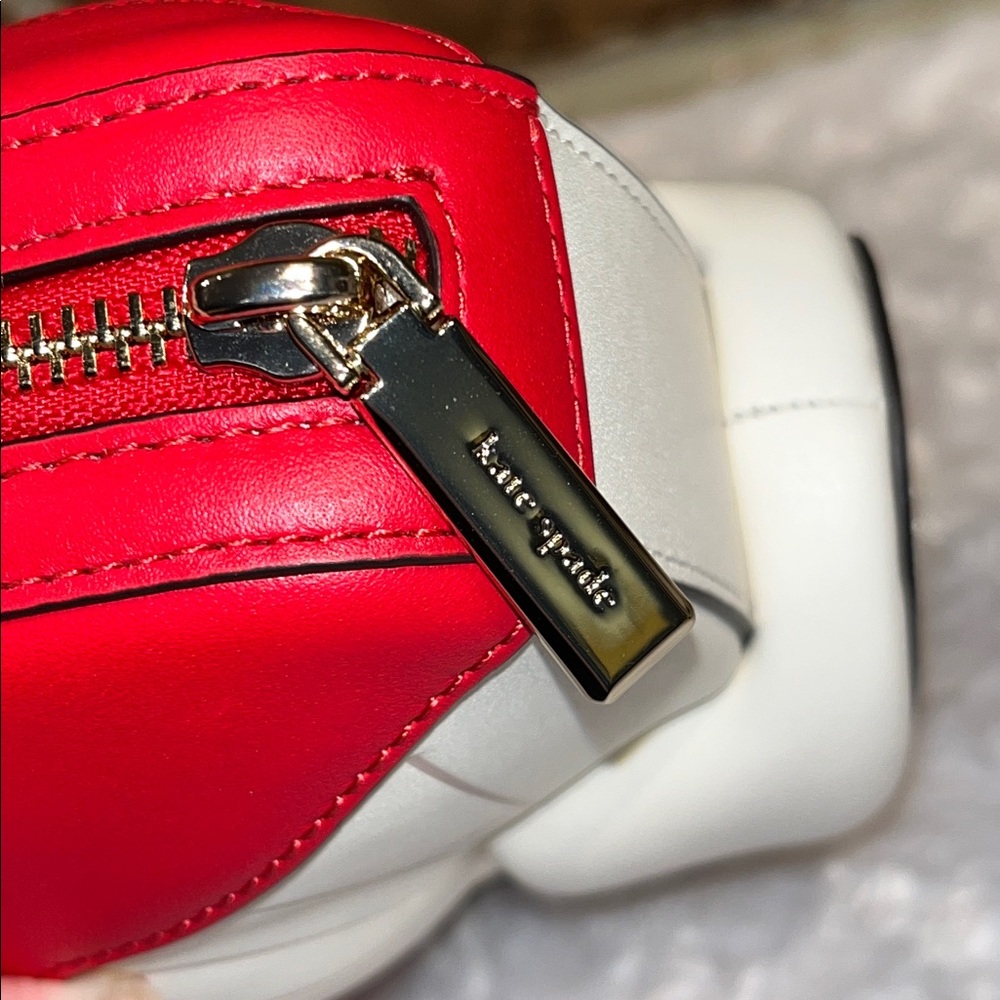 kate spade NWT! $379 MSRP 3d Mushroom Crossbody - Picture 15 of 15